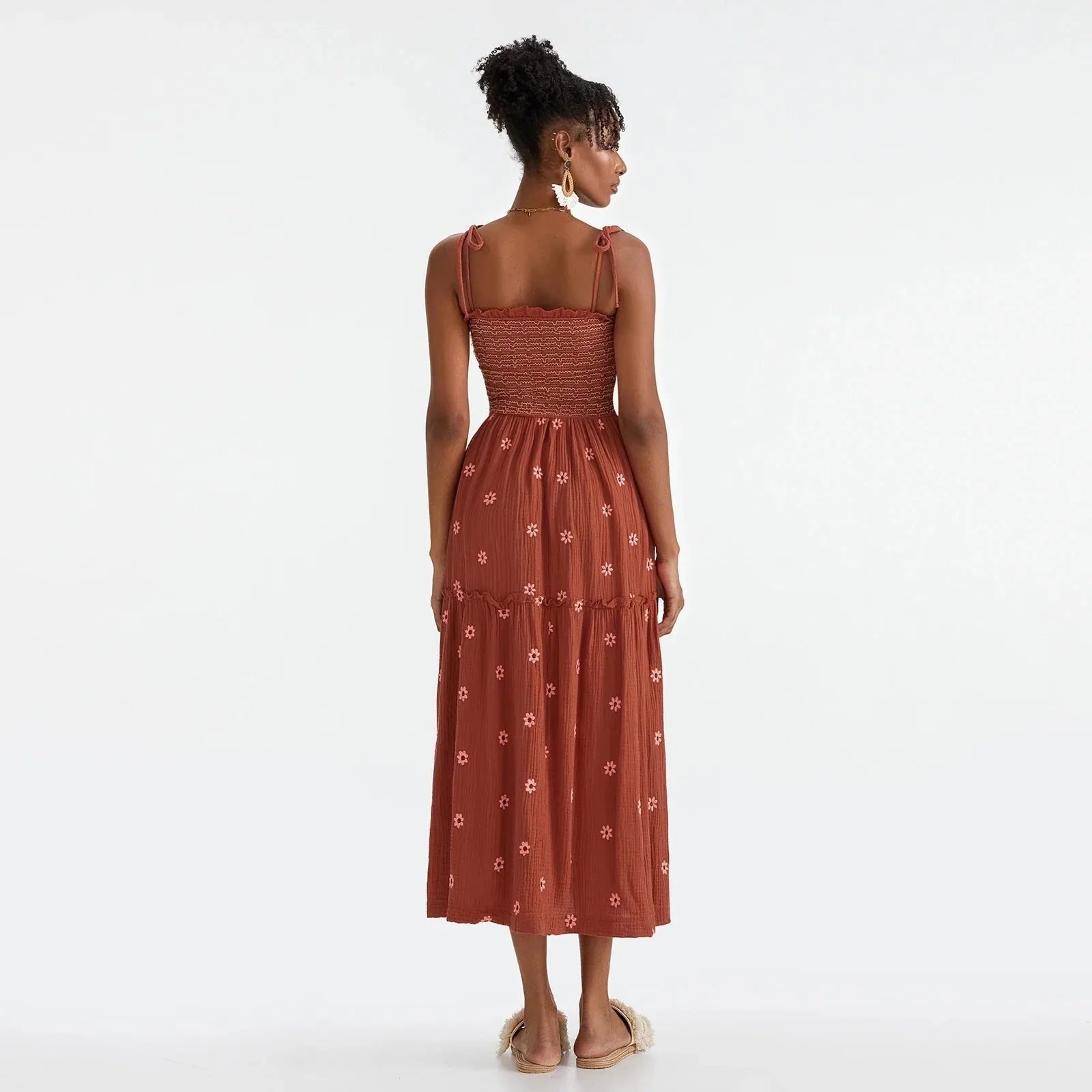 Floral Embroidered Midi Dress for Summer Casual Evenings