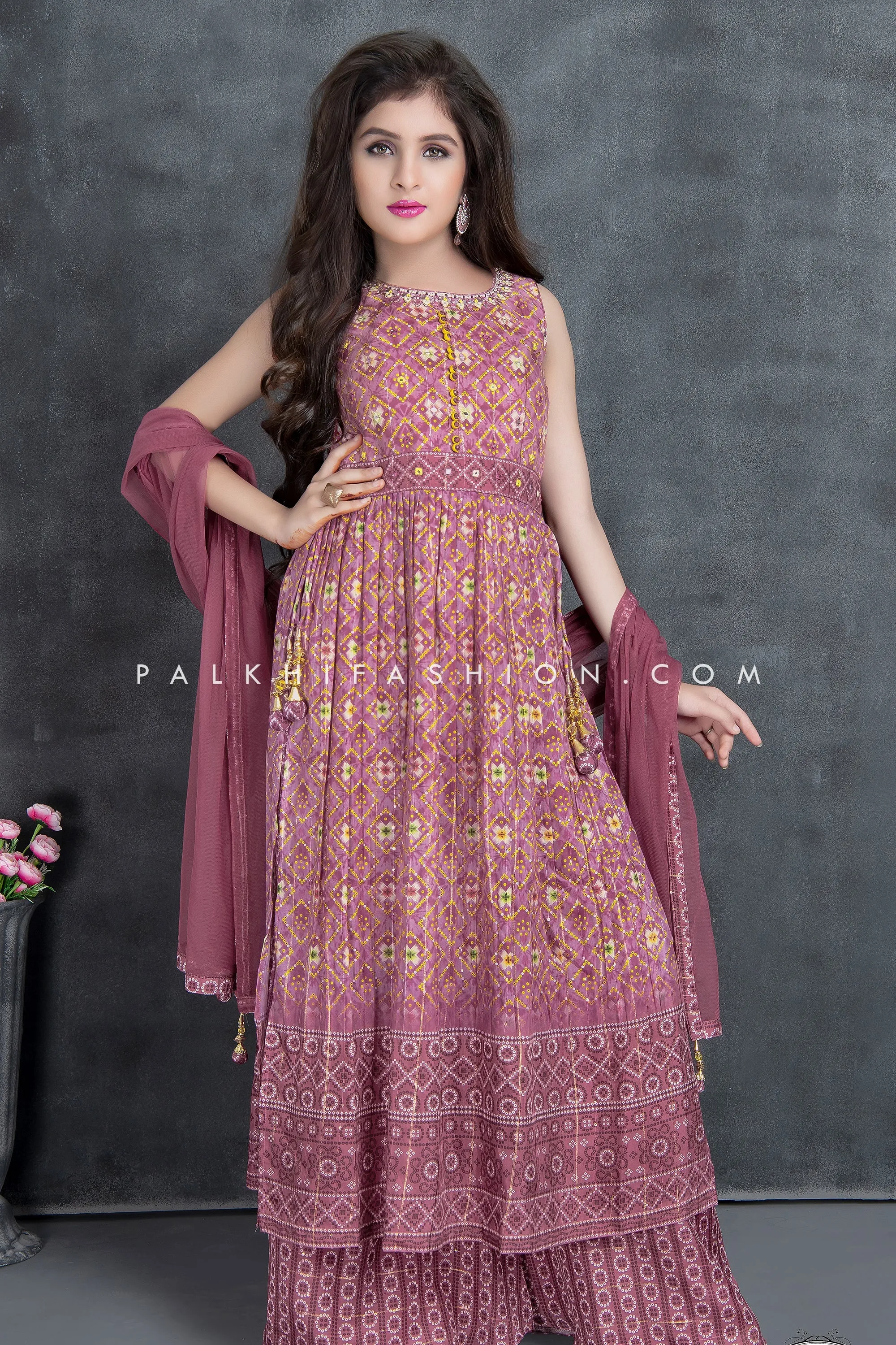 Mauve Color Naira Cut Palazzo Outfit With Bandhani Work