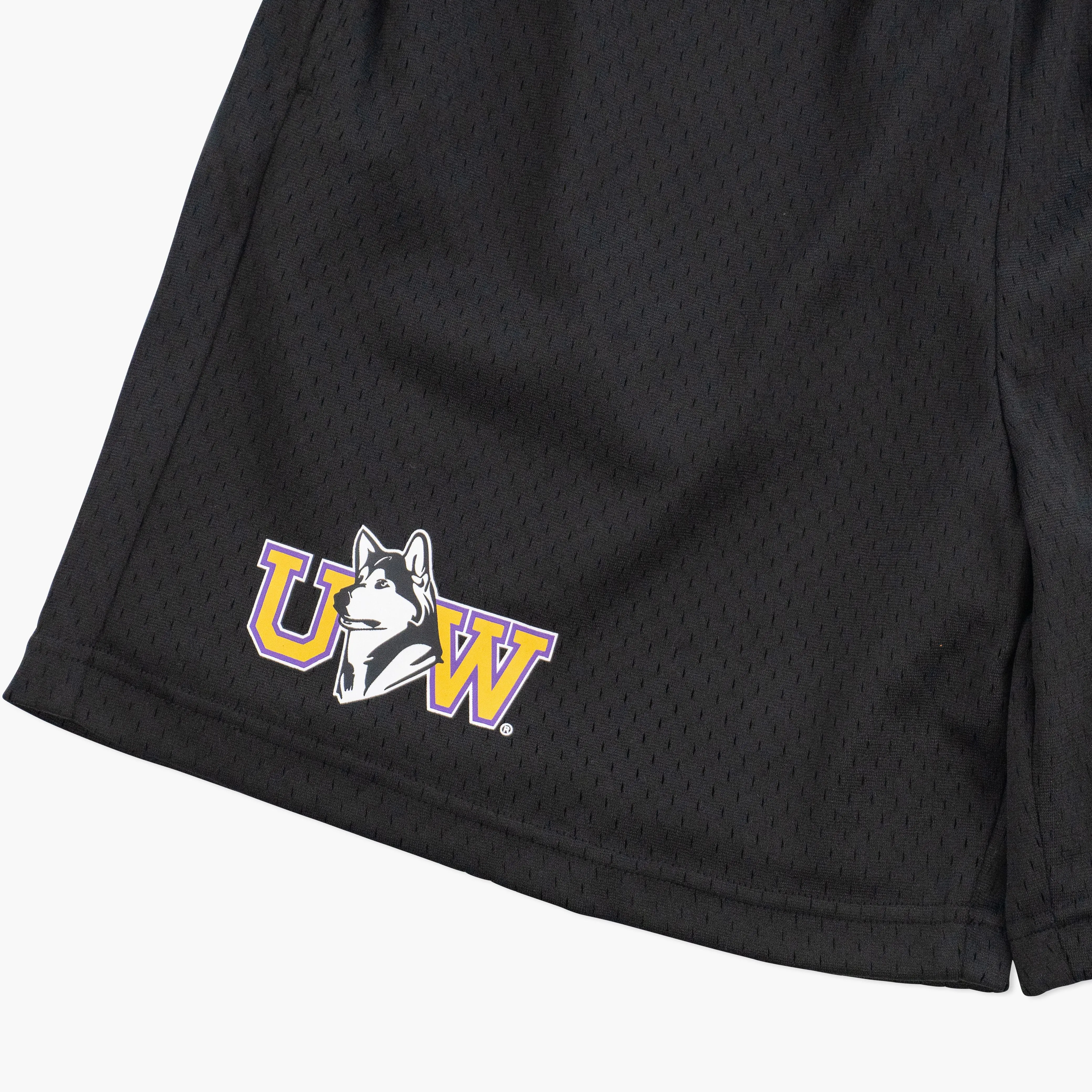 Washington Huskies Dubs Up Black Practice Shorts